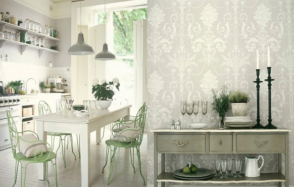 http://int-interior.ru/wp-content/uploads/2010/12/Antique-White-kitchen-with-jacquard-wallpaper-582x370.jpg