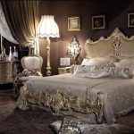Спальня барокко отличается красотой и шармом