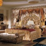 Воплощение стиля барокко в спальне