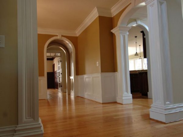 arch_trim_hallway1