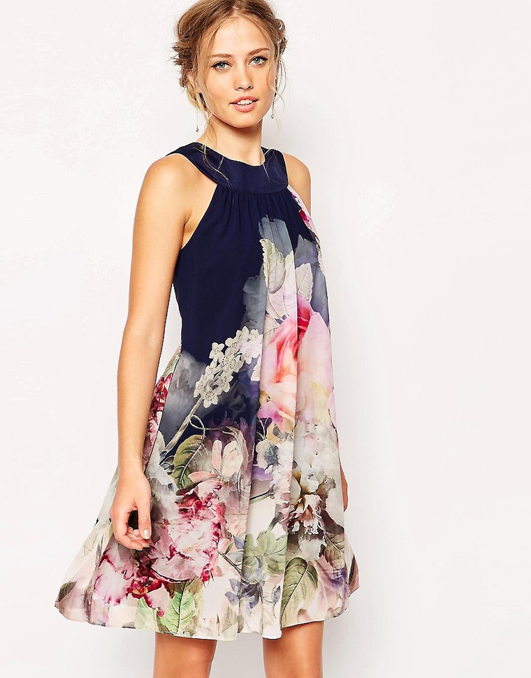 Цветочные принты на летних и вечерних платьях: просто, женственно, эффектно, фото № 14