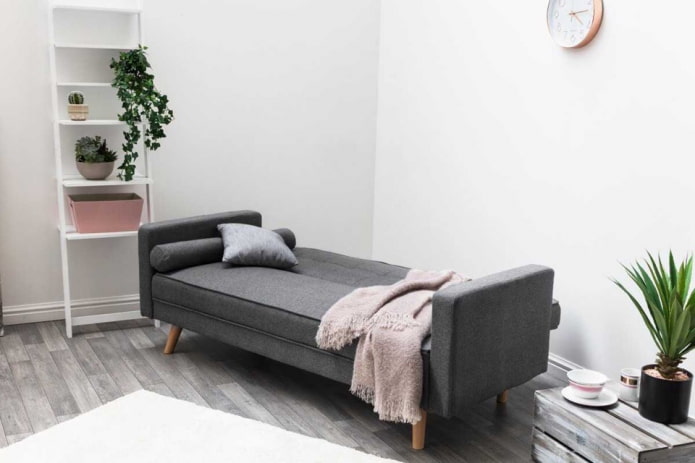 раскладной диван в скандинавском стиле