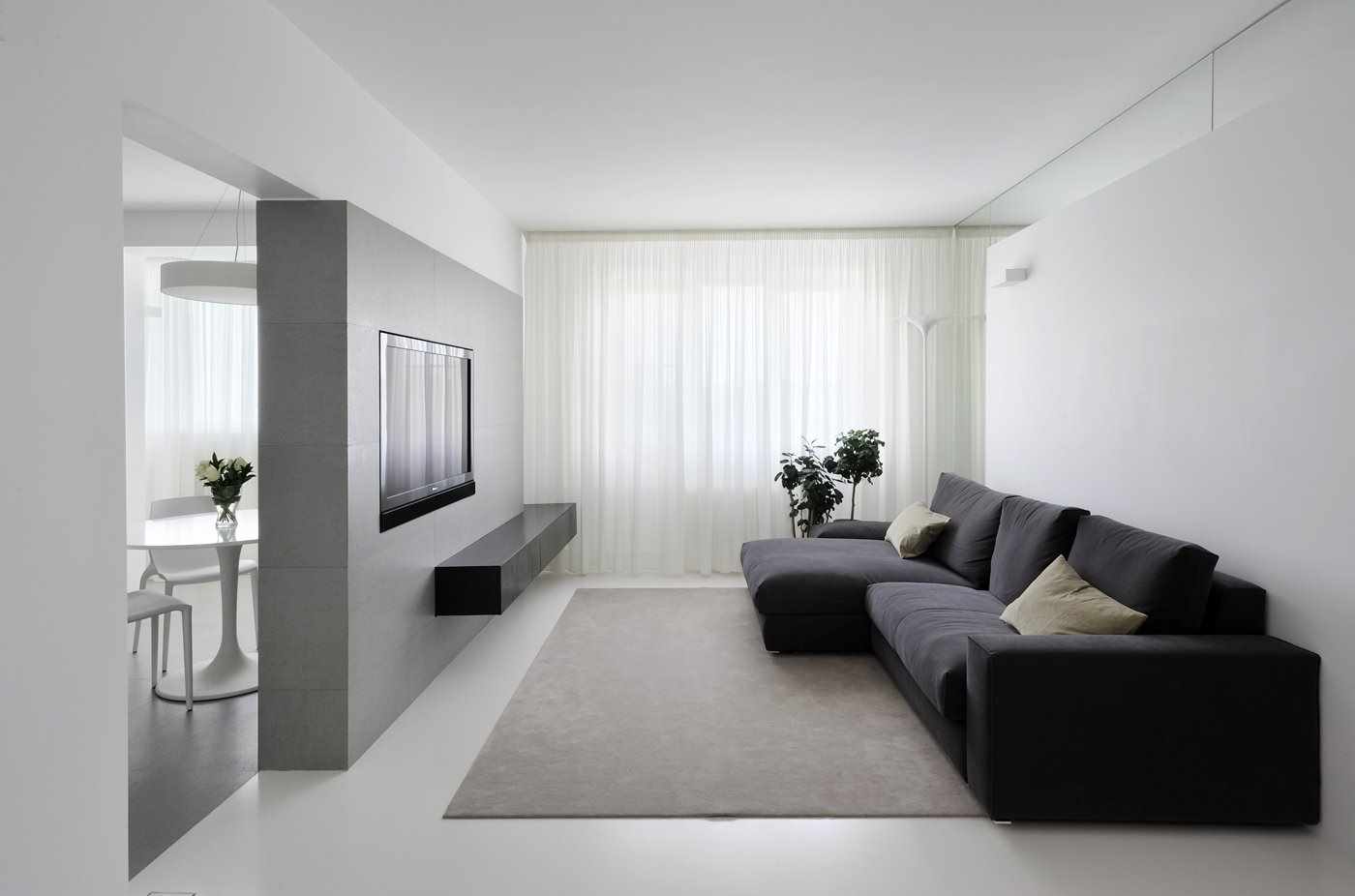 идея использования светлого декора гостиной комнаты в стиле минимализм