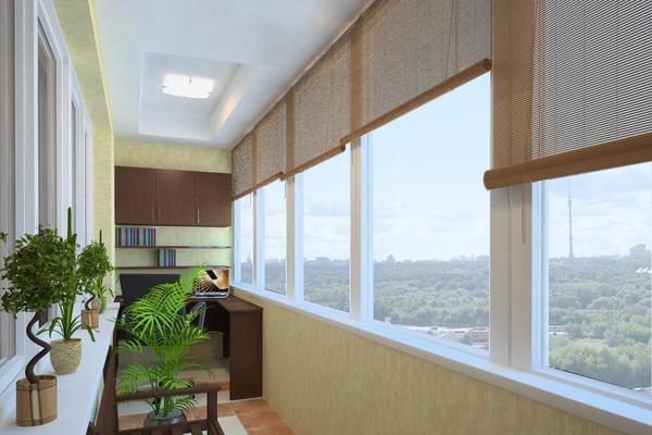 Чтобы использовать балкон или лоджию круглый год, нужно не только утеплить помещение, но и провести отопление
