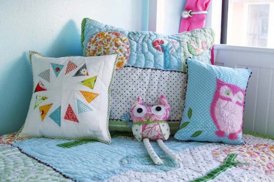 Декоративные подушки украсят комнату и детей, и взрослых