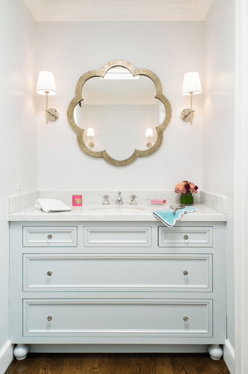 Оригинальный дизайн зеркала в интерьере ванной комнаты - Фото 24