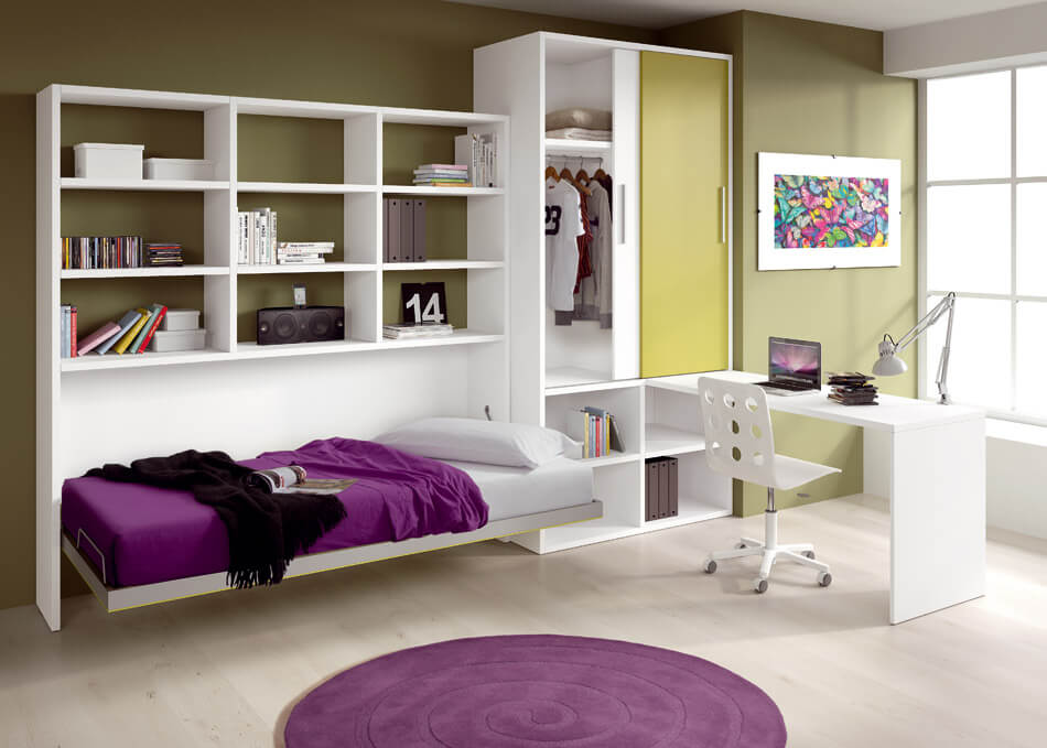 Мебельный комплекс с откидной кроватью трансформером и шкафом для одежды в интерьере комнаты подростка