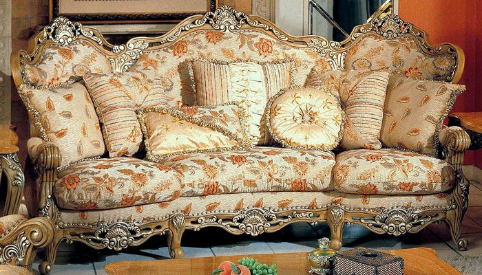 Модная обивка дивана
