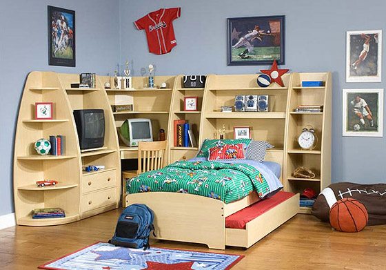 Требования к детским спальням не отличаются от требований к спальням взрослых – всё та же удобная кровать и умелый, но уже функциональный, дизайн
