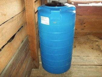 Накопительный бак для воды: как обеспечить бесперебойное водоснабжение?