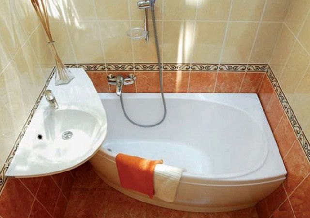 Современный ассортимент ванн позволит выбрать наиболее оптимальный вариант для конкретных условий
