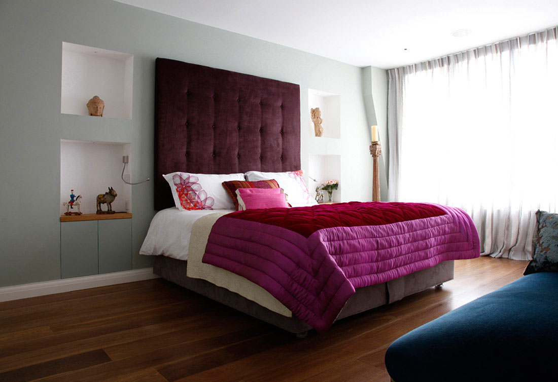 Мягкая стена или спинка кровати - придает модерновой спальне уют