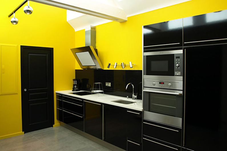 Желтая кухня 20 кв.м. - Дизайн интерьера