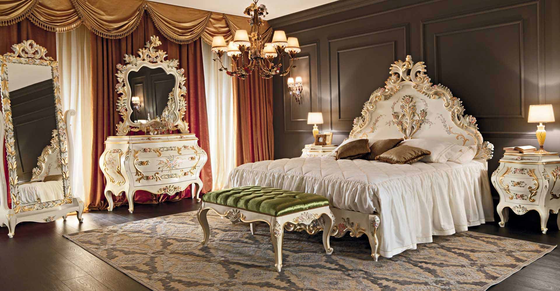 603 Интерьер спальни в стиле барокко