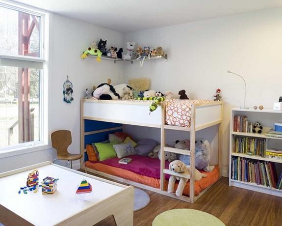 интерьер детской комнаты для разнополых детей в 12 кв м